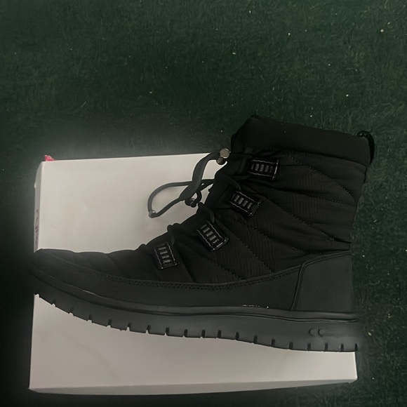 Ryka Water Repellant Black Boots Women’s Sz 9M lace up rain sleet snow shoes - Picture 4 of 12